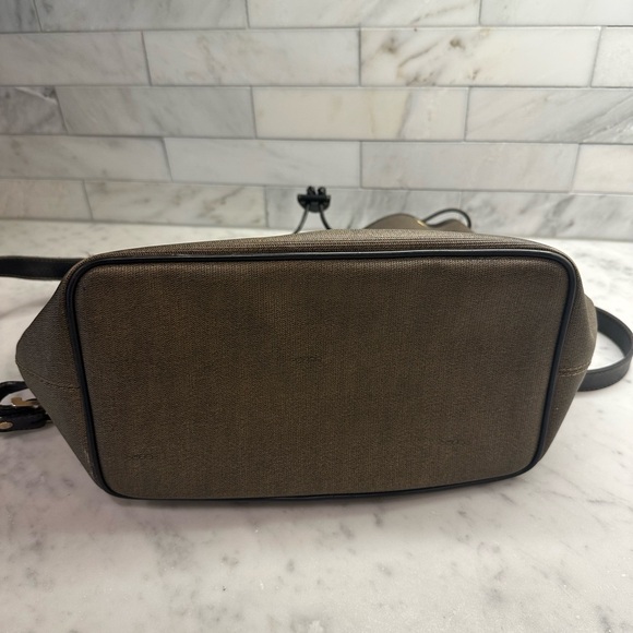 Vintage FENDI Bucket Bag - Picture 8 of 10